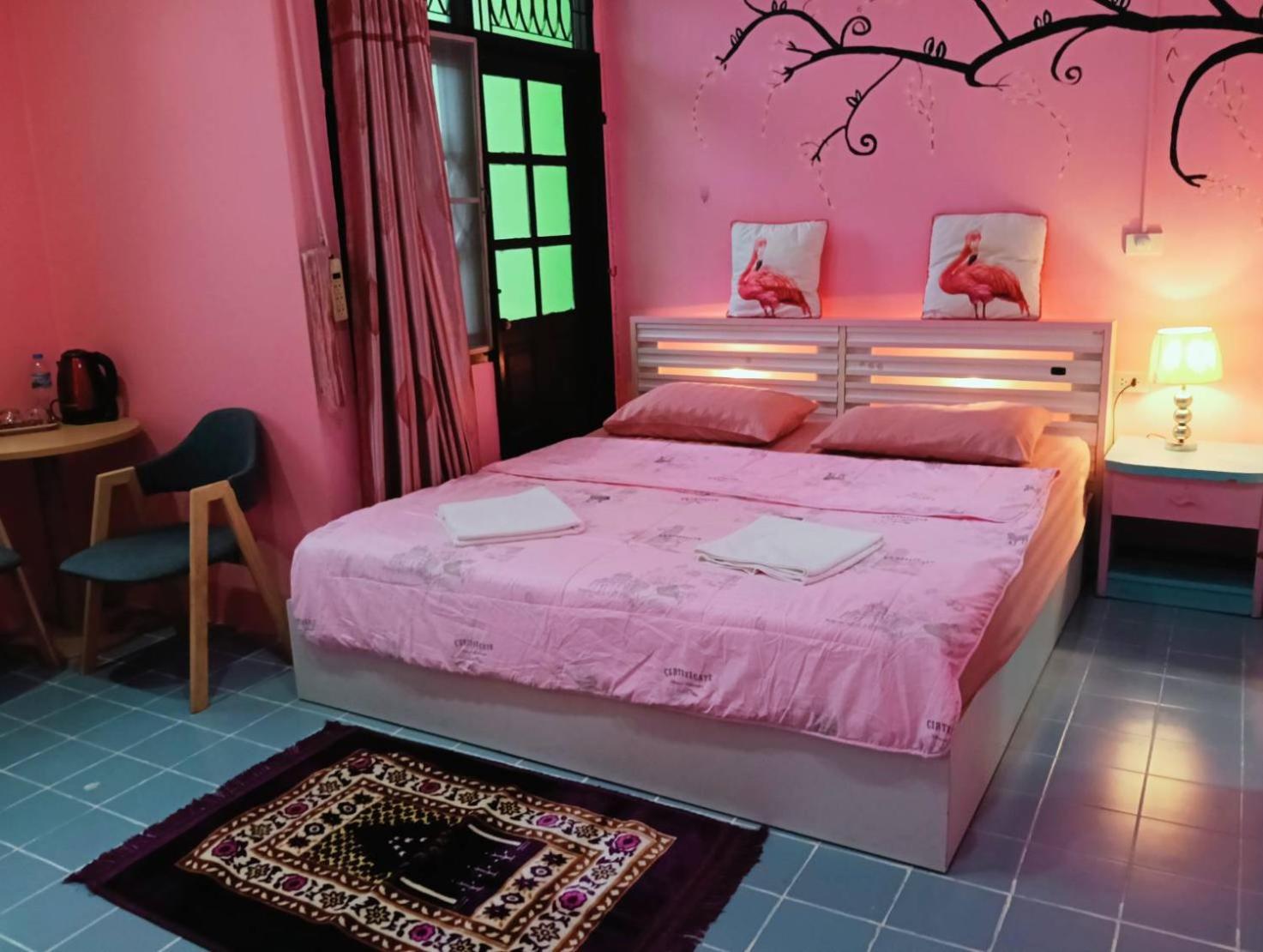 Ruenthip Homestay 曼谷 外观 照片